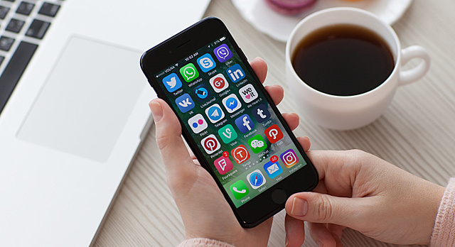 Mobile Devices and Social Media