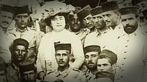 Carmen de Burgos. Primera mujer corresponsal de guerra del periódico Heraldo de Madrid durante el conflicto entre España y Marruecos