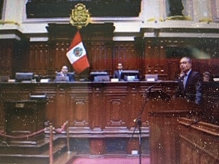 Del Solar y su gabinete se  presentan al Congreso