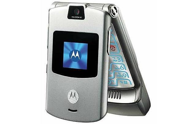 MOTOROLA V3.