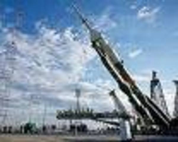 The Soyuz TMA-21 goes to the Space Station