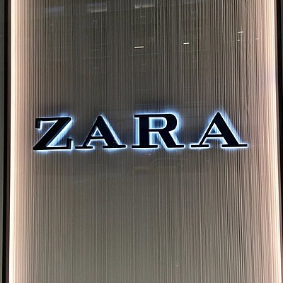 Timeline: ZARA E INDITEX