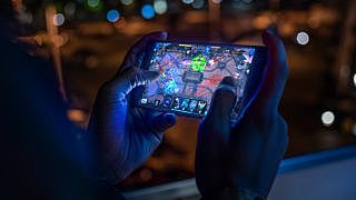 Emergence of Mobile Gaming