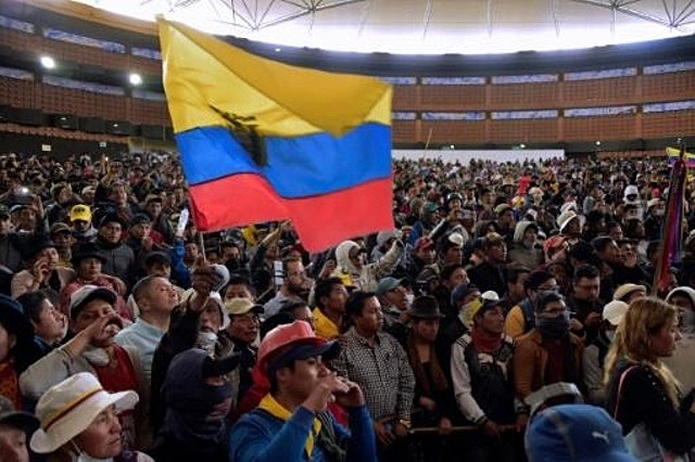 CONCENTRACION EN LA CASA DE LA CULTURA