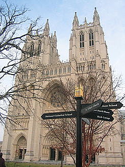 Benjamin deja de ir a la iglesia