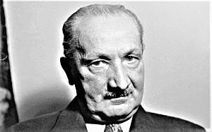 MARTIN HEIDEGGER