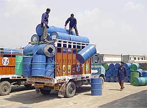 Convenio de Basilea sobre el control de los movimientos transfronterizos de los desechos peligrosos y su eliminación.