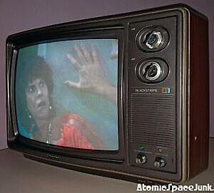 PRIMER TELEVISOR A COLOR