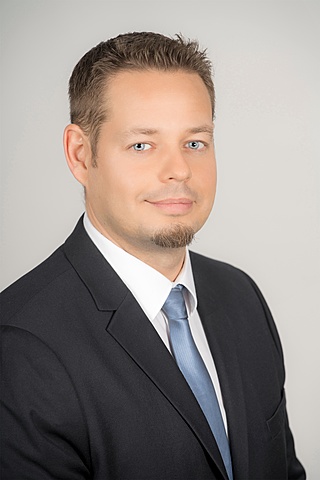 Társelnök: Keresztes László Lóránt