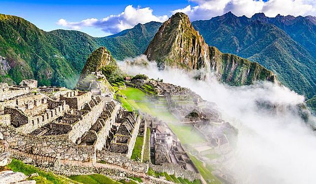 Pachacuti Inca founds Machu Picchu in the High Andes.