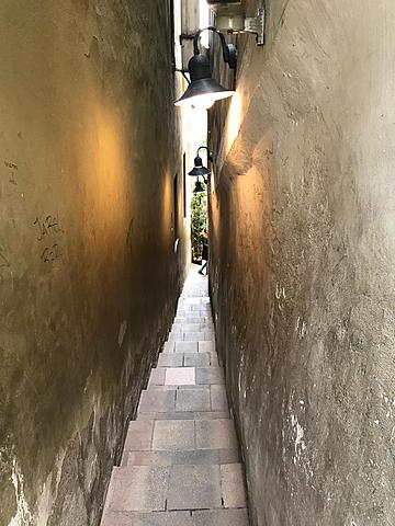 Cuando era niña fui a la calle más estrecha del mundo.