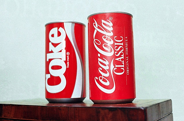 Nueva Fórmula y Marca Re-nombrada Coca-Cola Classics