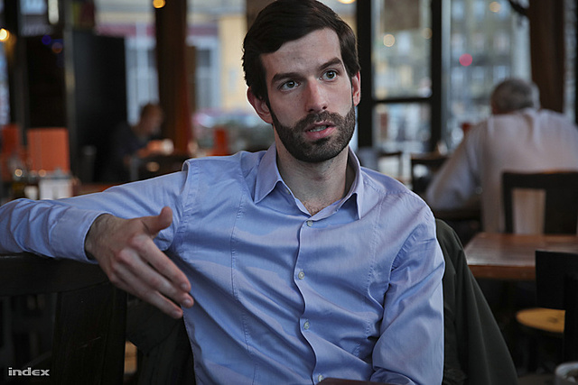 Nyitunk a kormányváltás érdekében