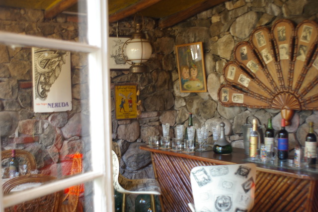 Pablo Neruda gana el Premio Nobel de Literatura