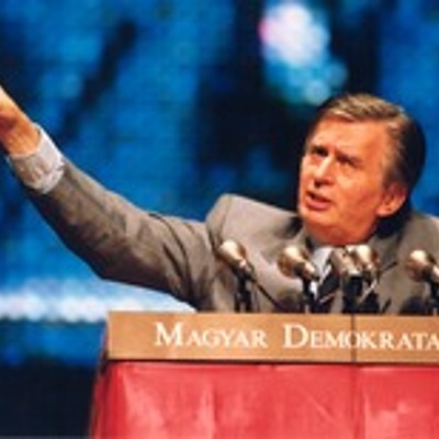 Timeline: Az MDF története