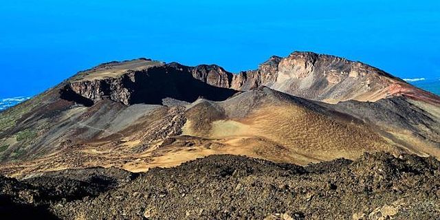 Volcán Pico Viejo o Chahorra (narices del Teide)