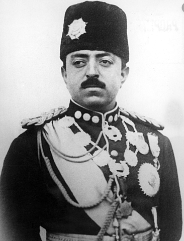 Khan overthrows the Mohammed Zahir Shah in a military coup.