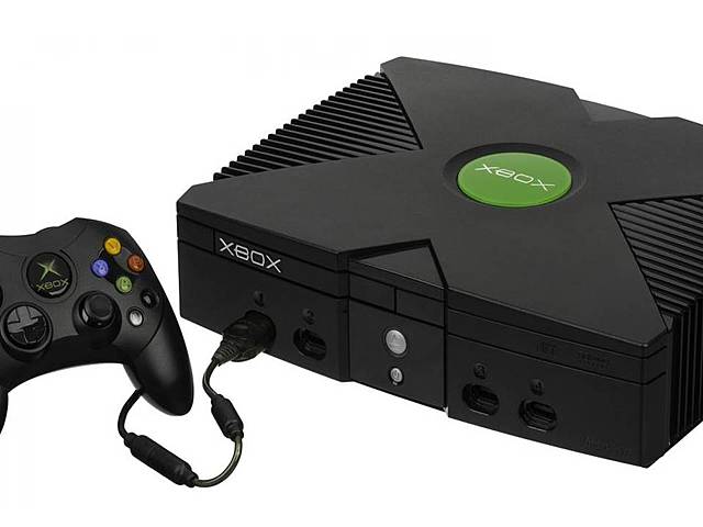 2001. Xbox