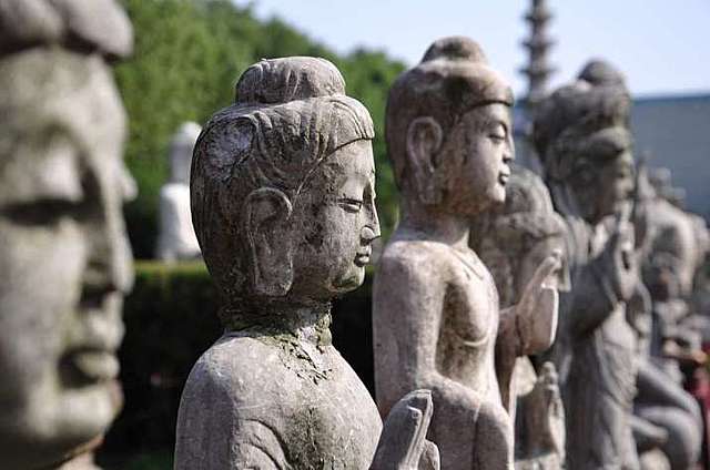 Buddhism arrives in China