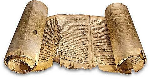 170 antes de Cristo:  se utiliza pergamino para la escritura.