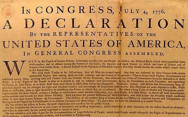 Declaración de Independencia de 13 colonias americanas
