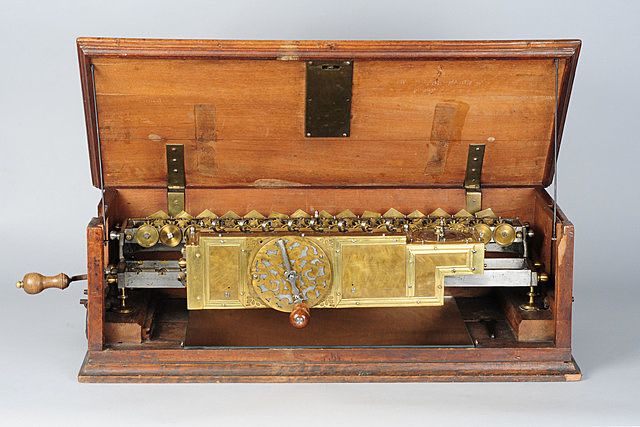 Liebnizov kalkulator