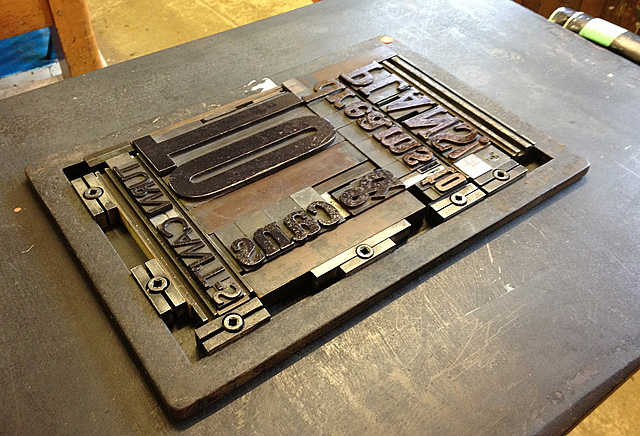 James Reilly diseña carteles de impresión tipográfica