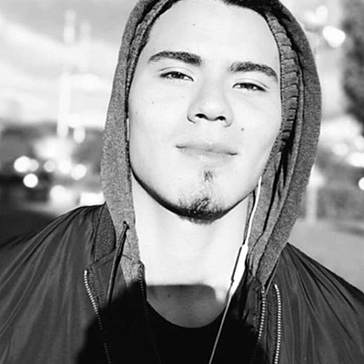 Timeline: Historia de vida Cristian Ortiz