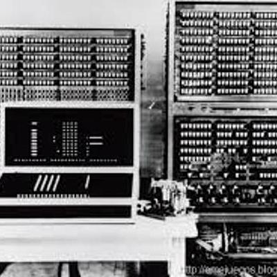 Timeline: HISTORIA DEL COMPUTADOR