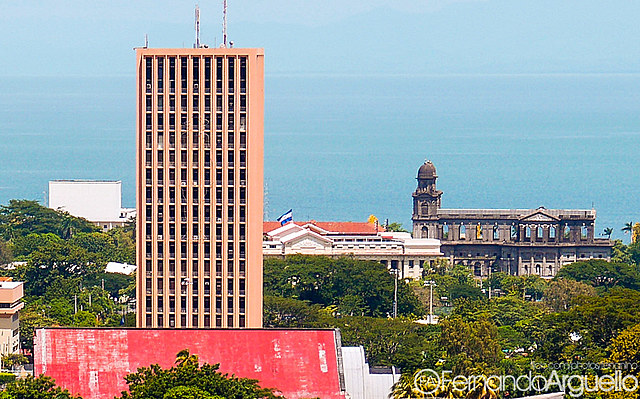 Torre benjamín zeledon