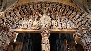 Última etapa de construcción (cripta y Pórtico de la Gloria)