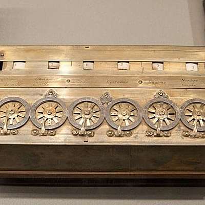 Timeline: Historia de la informatica