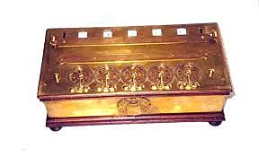 Maquina superior a pascalina.