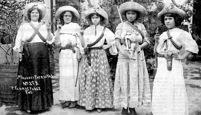 Las Mujeres de Arma tomar