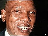 Muere su hijo de sida