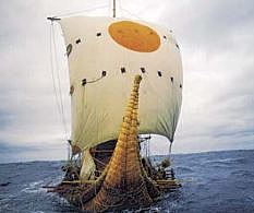 Embarcacion para expedición Ra II