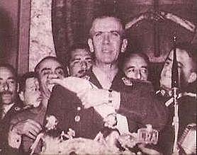 PRESIDENTE DE FACTO EDUARDO LONARDI