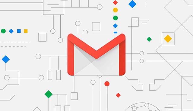 Se lanzan Gmail , My space, linkedin sllype Ward press y i lune store .
