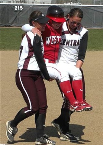 First home run ends in disaster (Softball)