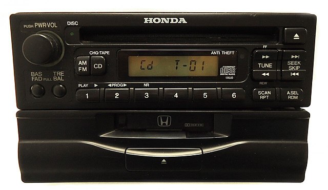 Radio en automóviles