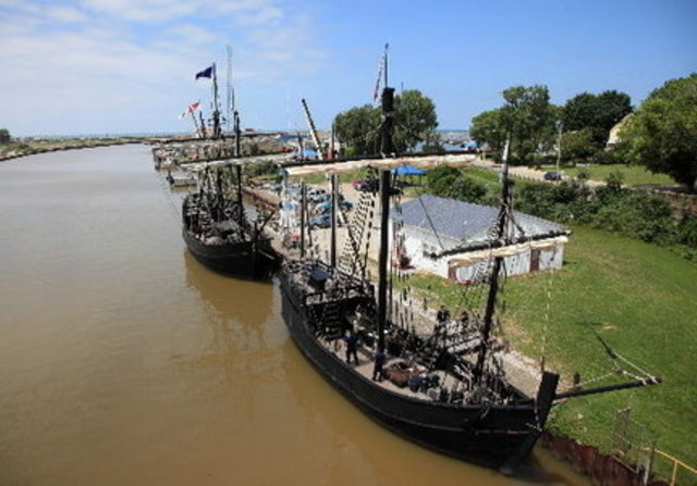 George Boone leaves England