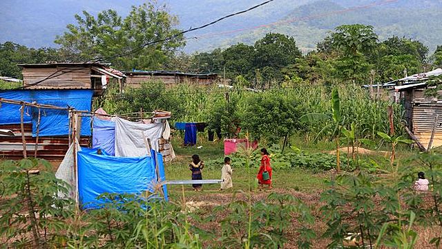 INCURSIÓN, TENSIÓN Y PAROS