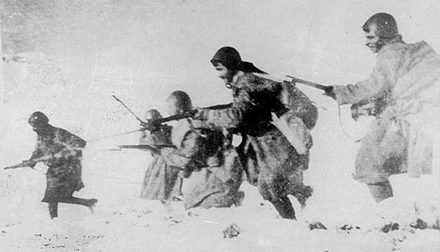 Απόκρουση και αντεπίθεση