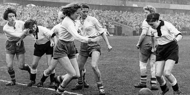 Partido entre mujeres