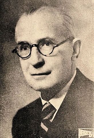 Horger Antal eltanácsolja a tanári pályától