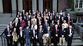 Timeline: Línea del tiempo avances en ciencia y tecnología en su área especifica de la formación en  Colombia.