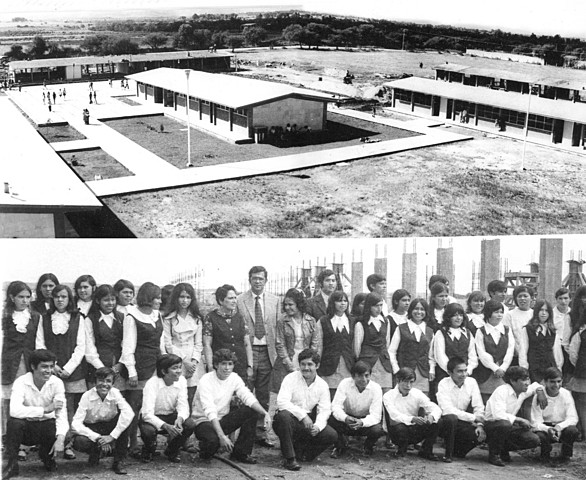 Se fundan centros centros para la investigación educativa.