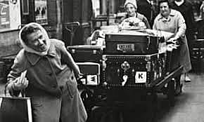 Ali and Hassan leave Amir and Baba