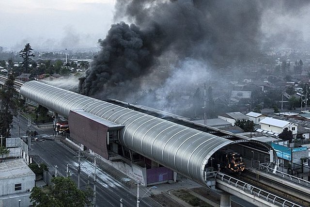 Arde el metro