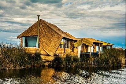 Sistema constructivo en totora : Abrigando hogares (Concytec)